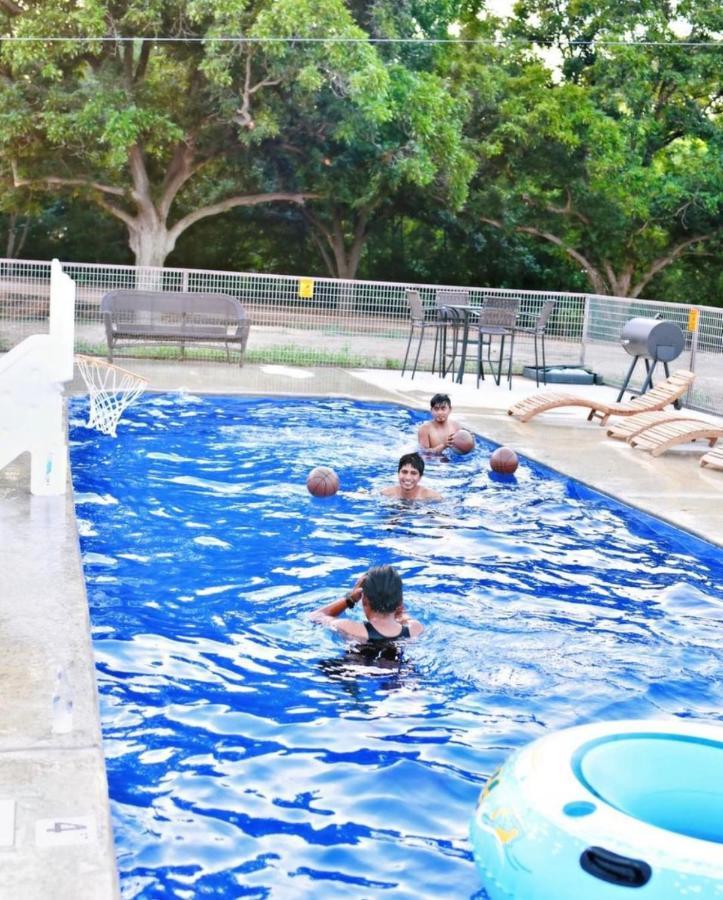 Son'S Rio Cibolo Birdhouse Cabin #7 Water Sports, Hot Tubs, Volleyball, Game Room, And More! Marion Buitenkant foto