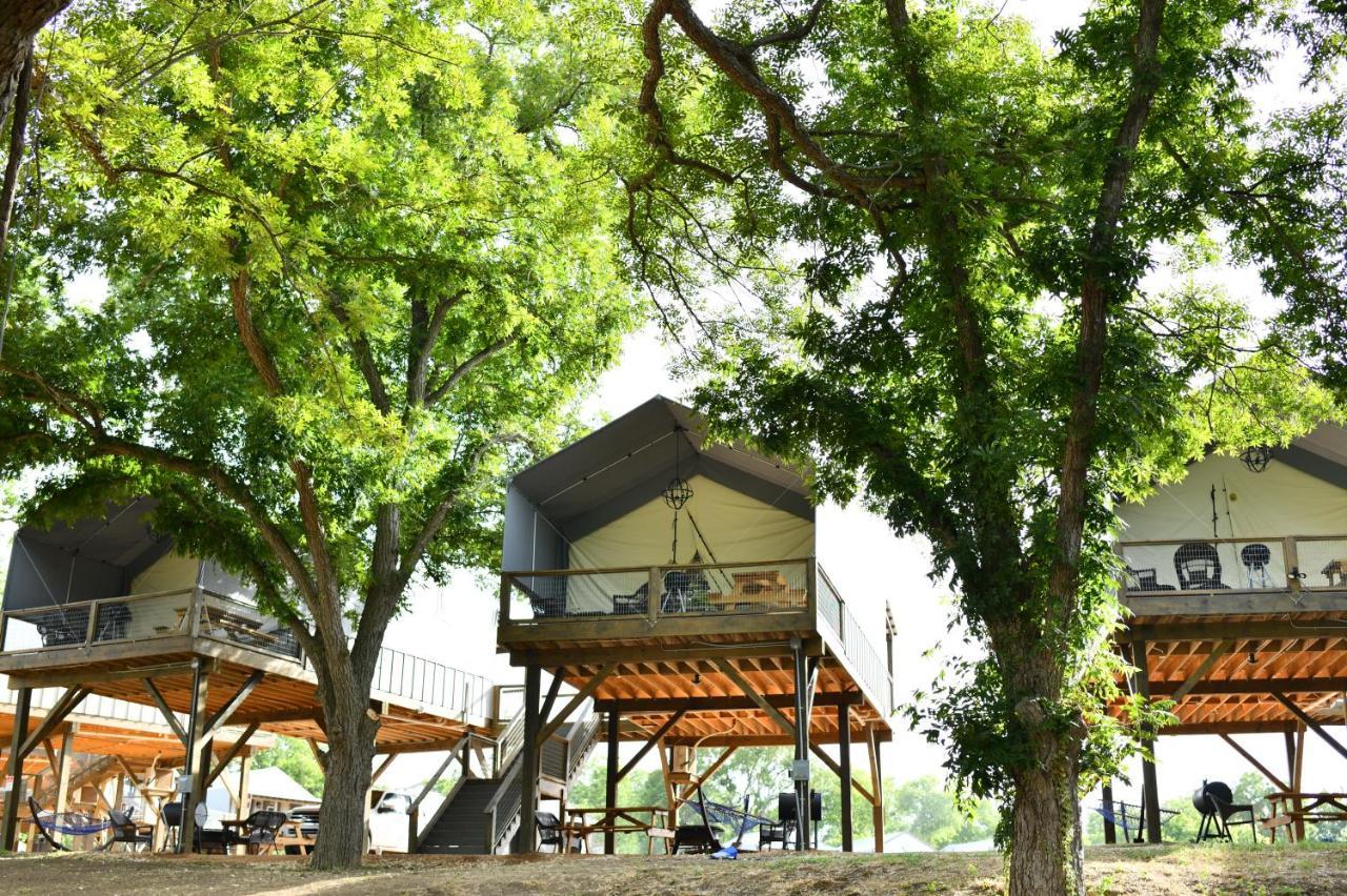 Son'S Rio Cibolo Birdhouse Cabin #7 Water Sports, Hot Tubs, Volleyball, Game Room, And More! Marion Buitenkant foto